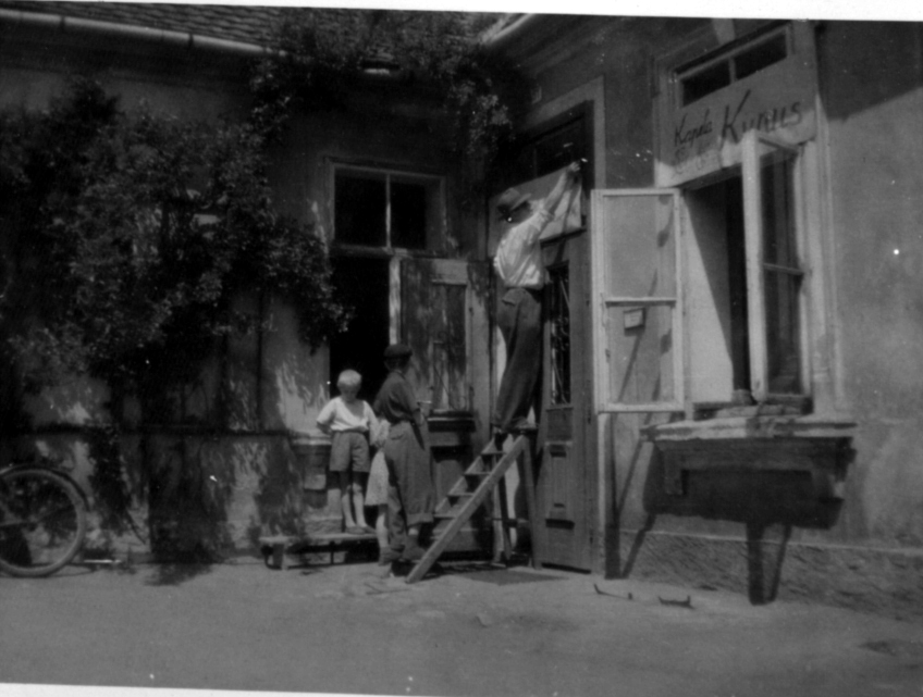 Škola v Želči kolem roku 1925