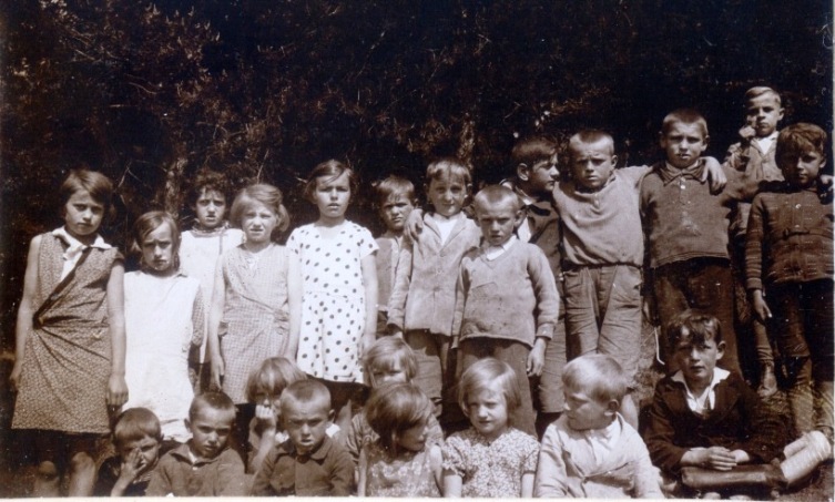 žáci v roce 31-31